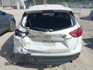 2015 Mazda CX-5 Touring with VIN JM3KE4CY8F0433357, listed as a IAAI auction lot 41814855 with 187,713 mi miles. Bid and sale history available at carsss.com. Image 16.