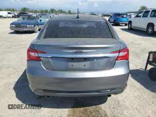 2013 Chrysler 200 Limited with VIN 1C3CCBCG0DN595339, listed as a Copart auction lot 53139975 with 145,842 mi miles and Clean Title. Bid and sale history available at carsss.com. Image 6.