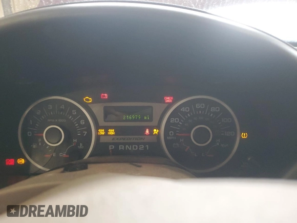 2005 Ford Expedition Eddie Bauer z VIN 1FMFU18535LA64541, wystawiony jako Copart lot #50811075 z przebiegiem 216 979 mil mil oraz Szkoda całkowita • Salvage title. Historia ofert i sprzedaży dostępna na DreamBid. Obrazek 9.