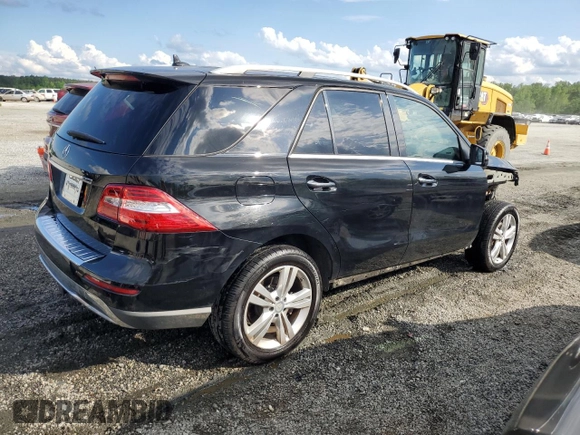 2015 Mercedes-Benz M 350 with VIN 4JGDA5JB1FA550043, listed as a Copart auction lot 54179235 with 187,840 mi miles and Salvage title. Bid and sale history available at DreamBid. Image 3.