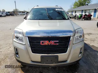2015 GMC Terrain SLT z VIN 2GKALSEKXF6308668, wystawiony jako Copart lot #52330125 z przebiegiem 67 156 mil mil oraz Szkoda całkowita • Salvage title. Historia ofert i sprzedaży dostępna na DreamBid. Obrazek 5.