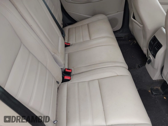 2019 Ford Escape SEL with VIN 1FMCU9HD1KUB75409, listed as a IAAI auction lot 41843350 with 91,835 mi miles. Bid and sale history available at carsss.com. Image 8.
