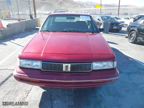 1996 Oldsmobile Ciera 1SA + VX5 with VIN 1G3AJ55M5T6410109, listed as a IAAI auction lot 41335804 with NaN miles. Bid and sale history available at carsss.com. Image 12.