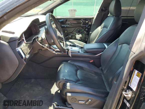 2020 Audi Q8 Prestige with VIN WA1FVAF18LD001941, listed as a Copart auction lot 61498385 with 29,634 mi miles and Salvage title. Bid and sale history available at DreamBid. Image 7.