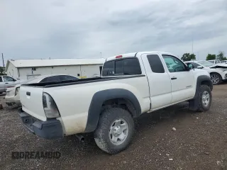 2014 Toyota Tacoma PreRunner with VIN 5TFTX4GN5EX034712, listed as a Copart auction lot 62173035 with 139,379 mi miles and Salvage title. Bid and sale history available at DreamBid. Image 3.