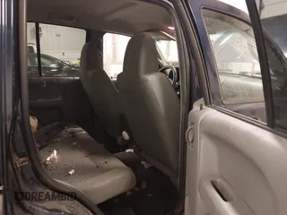2007 Jeep Liberty Sport with VIN 1J4GL48K67W512690, listed as a IAAI auction lot 41842121 with 199,540 mi miles. Bid and sale history available at carsss.com. Image 8.