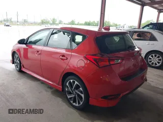 2016 Scion iM z VIN JTNKARJE7GJ505490, wystawiony jako IAAI lot #42109960 z przebiegiem 80 522 mil mil oraz . Historia ofert i sprzedaży dostępna na DreamBid. Obrazek 3.