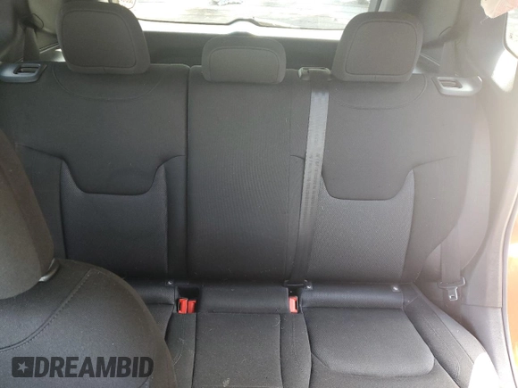2018 Jeep Renegade Sport с VIN ZACCJAAB7JPG85934, выставлен на аукционе Copart как лот 54799535 с пробегом 85 919 миль миль и Списание • Salvage title. История ставок и продаж доступна на DreamBid. Изображение 10.