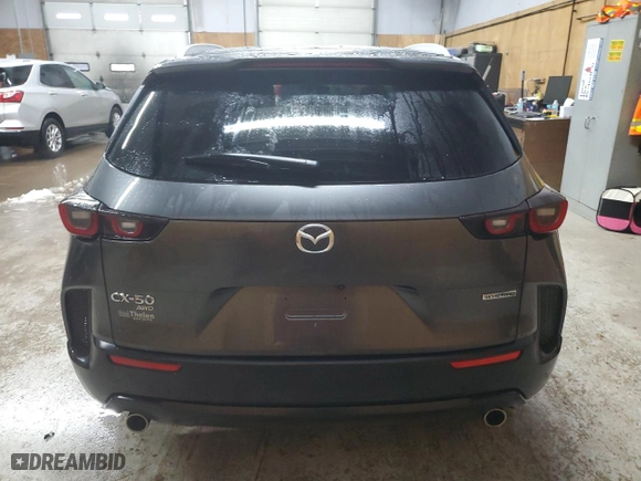 2024 Mazda CX-50 2.5 S Select Package with VIN 7MMVABAM9RN206742, listed as a Copart auction lot 82426784 with 4,190 mi miles and Salvage Title. Bid and sale history available at carsss.com. Image 6.