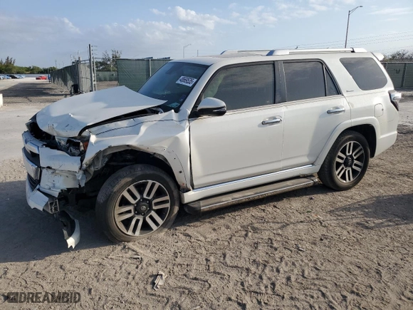 2020 Toyota 4Runner SR5 with VIN JTEBU5JRXL5750192, listed as a Copart auction lot 48669535 with 77,200 mi miles and Salvage Title. Bid and sale history available at carsss.com. Image 1.
