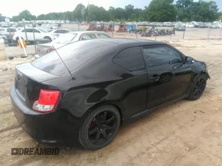 2013 Scion tC z VIN JTKJF5C76D3061813, wystawiony jako IAAI lot #42177932 z przebiegiem 115 838 mil mil oraz . Historia ofert i sprzedaży dostępna na DreamBid. Obrazek 4.
