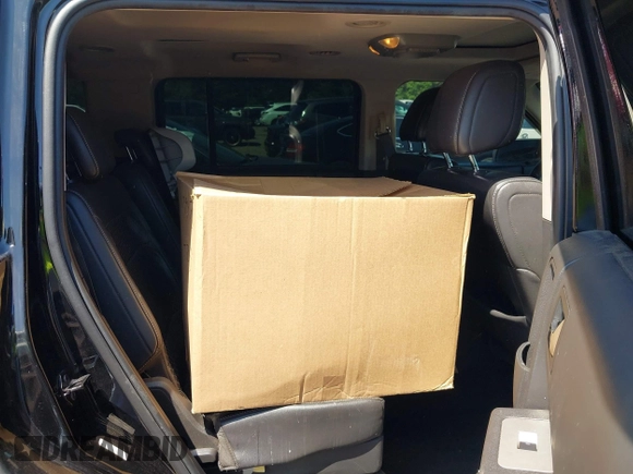 2009 Ford Flex Limited with VIN 2FMDK53C69BA04172, listed as a IAAI auction lot 42079475 with 159,901 mi miles. Bid and sale history available at carsss.com. Image 8.