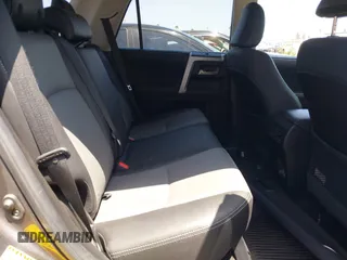 2020 Toyota 4Runner SR5 with VIN JTEZU5JRXL5219668, listed as a IAAI auction lot 42328511 with 99,970 mi miles and . Bid and sale history available at DreamBid. Image 8.