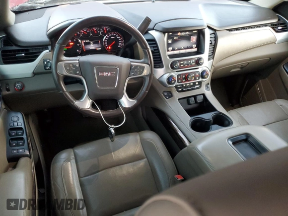 2015 GMC Yukon XL SLT with VIN 1GKS1HKC2FR290777, listed as a Copart auction lot 88466625 with 167,403 mi miles and Salvage Title. Bid and sale history available at carsss.com. Image 8.