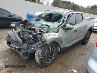 2024 Hyundai Santa Cruz SEL z VIN 5NTJC4DE8RH104911, wystawiony jako Copart lot #47228075 z przebiegiem Nie podano mil oraz Szkoda całkowita • Salvage title. Historia ofert i sprzedaży dostępna na DreamBid. Obrazek 1.