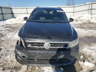 2020 Volkswagen Tiguan SE with VIN 3VV3B7AX1LM135373, listed as a Copart auction lot 89085795 with 81,359 mi miles and Salvage Title. Bid and sale history available at carsss.com. Image 5.