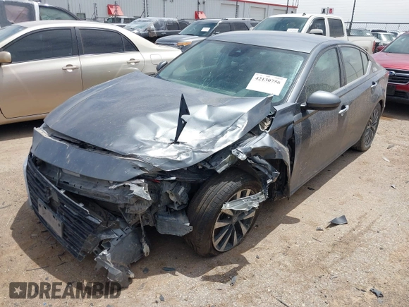 2023 Nissan Altima SV z VIN 1N4BL4DV3PN317528, wystawiony jako IAAI lot #42130756 z przebiegiem 73 037 mil mil oraz . Historia ofert i sprzedaży dostępna na DreamBid. Obrazek 17.
