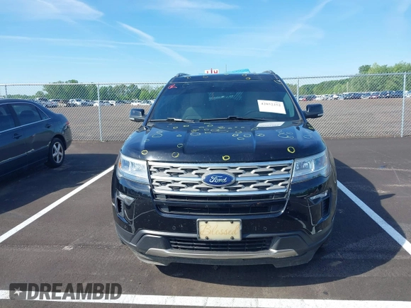 2018 Ford Explorer XLT with VIN 1FM5K7D85JGA76679, listed as a IAAI auction lot 42052252 with 107,449 mi miles and . Bid and sale history available at DreamBid. Image 12.