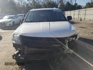 2017 Dodge Journey SXT with VIN 3C4PDCBB1HT569229, listed as a Copart auction lot 46286195 with 112,572 mi miles and Salvage Title. Bid and sale history available at DreamBid. Image 5.