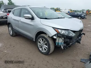 2017 Nissan Rogue SV with VIN JN1BJ1CR0HW120172, listed as a IAAI auction lot 42432543 with 116,938 mi miles and . Bid and sale history available at DreamBid. Image 1.