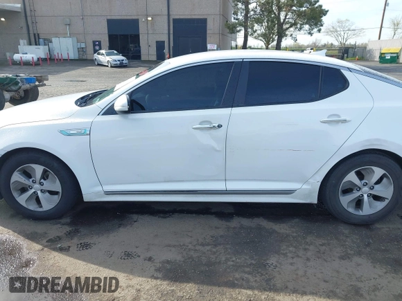 2016 Kia Optima Hybrid with VIN KNAGM4AD2G5094596, listed as a IAAI auction lot 41826923 with 146,240 mi miles. Bid and sale history available at carsss.com. Image 14.