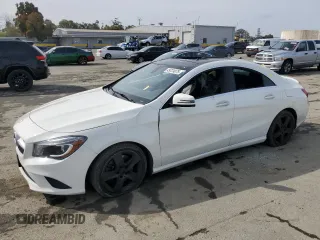 2015 Mercedes-Benz CLA 250 with VIN WDDSJ4EB6FN185017, listed as a Copart auction lot 49724075 with 163,397 mi miles and Salvage Title. Bid and sale history available at DreamBid. Image 1.