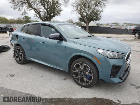 2024 BMW X2 M35i with VIN WBX83GM09R5Y61810, listed as a Copart auction lot 45999675 with 7,732 mi miles and Salvage Title. Bid and sale history available at carsss.com. Image 4.