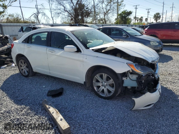 2011 Chrysler 200 Touring with VIN 1C3BC1FB1BN614399, listed as a Copart auction lot 44334155 with 170,372 mi miles and Salvage Title. Bid and sale history available at carsss.com. Image 4.