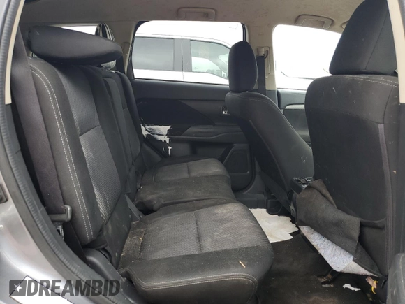 2017 Mitsubishi Outlander SE with VIN JA4AZ3A30HZ045252, listed as a Copart auction lot 63593705 with 121,497 mi miles and Clean title. Bid and sale history available at DreamBid. Image 11.