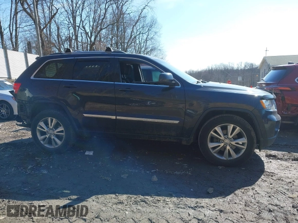2013 Jeep Grand Cherokee Laredo with VIN 1C4RJFAG4DC653079, listed as a IAAI auction lot 41726726 with 152,356 mi miles. Bid and sale history available at carsss.com. Image 14.