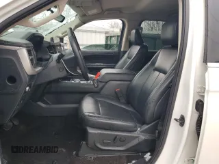 2022 Ford Expedition Max XLT with VIN 1FMJK1JT1NEA28411, listed as a Copart auction lot 45033165 with 80,758 mi miles and Salvage title. Bid and sale history available at DreamBid. Image 7.
