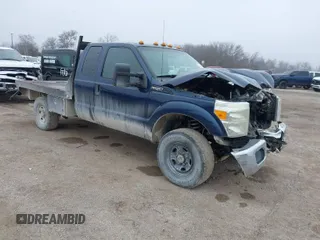 2015 Ford F-250 XL with VIN 1FD7X2B63FEC15046, listed as a IAAI auction lot 41502647 with 267,584 mi miles and . Bid and sale history available at DreamBid. Image 1.