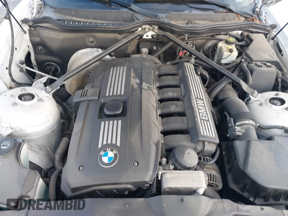 2007 BMW Z4 3.0si with VIN 4USBU53597LX02452, listed as a IAAI auction lot 41788102 with 196,971 mi miles and . Bid and sale history available at DreamBid. Image 10.