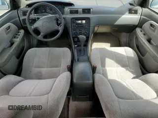 2001 Toyota Camry LE z VIN JT2BF22K310338343, wystawiony jako Copart lot #45181715 z przebiegiem 183 500 mil mil oraz Szkoda całkowita • Salvage title. Historia ofert i sprzedaży dostępna na DreamBid. Obrazek 8.