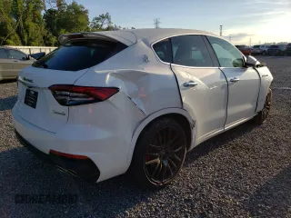 2021 Maserati Levante GranSport with VIN ZN661XUS7MX379585, listed as a Copart auction lot 63294773 with 0 mi miles. Bid and sale history available at carsss.com. Image 3.