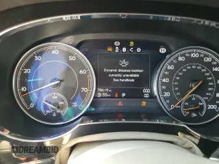 2018 Bentley Bentayga Signature z VIN SJAAC4ZV9JC020797, wystawiony jako Copart lot #72076174 z przebiegiem 78 619 mil mil oraz Szkoda całkowita • Salvage title. Historia ofert i sprzedaży dostępna na DreamBid. Obrazek 9.