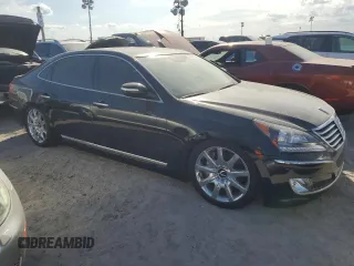 2012 Hyundai Equus Signature z VIN KMHGH4JH7CU050776, wystawiony jako Copart lot #74932274 z przebiegiem Nie podano mil oraz Nie do naprawy. Historia ofert i sprzedaży dostępna na DreamBid. Obrazek 4.
