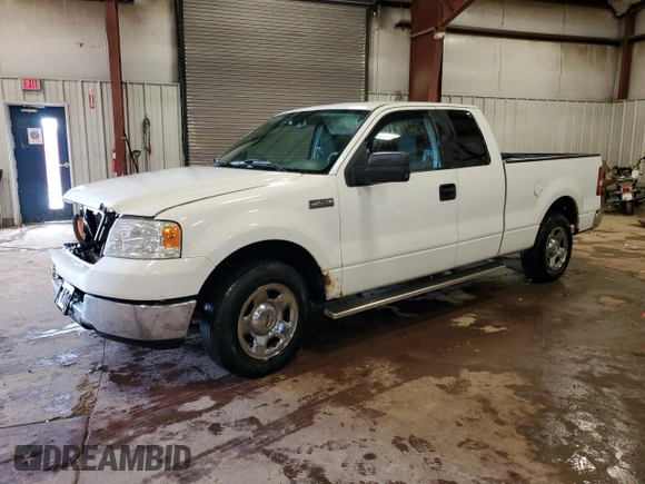 2005 Ford F-150 XLT with VIN 1FTPX12565NB23224, listed as a Copart auction lot 45287545 with 246,493 mi miles and Clean Title. Bid and sale history available at carsss.com. Image 1.