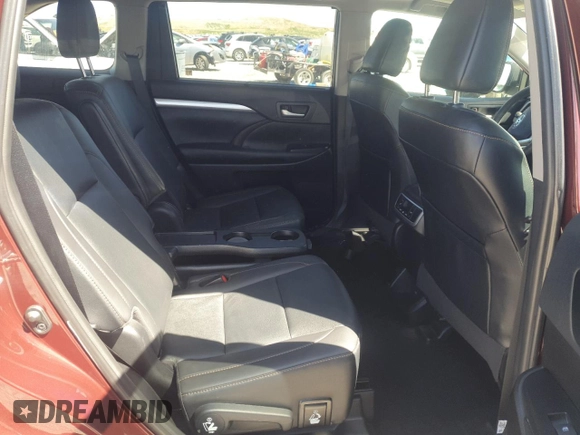 2019 Toyota Highlander SE z VIN 5TDJZRFH2KS988314, wystawiony jako Copart lot #54784145 z przebiegiem 57 851 mil mil oraz Szkoda całkowita • Salvage title. Historia ofert i sprzedaży dostępna na DreamBid. Obrazek 10.