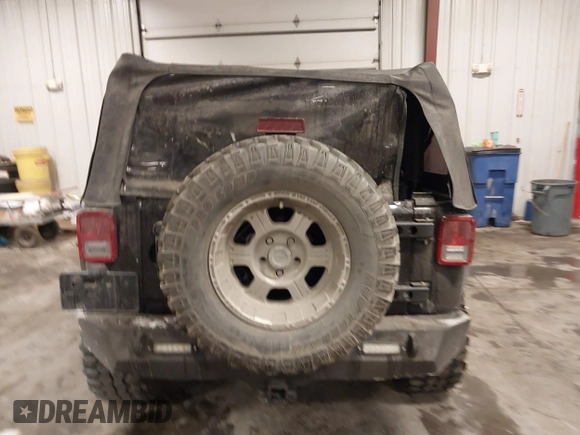 2007 Jeep Wrangler X with VIN 1J4FA24117L126599, listed as a IAAI auction lot 41624453 with 86,963 mi miles and . Bid and sale history available at carsss.com. Image 17.