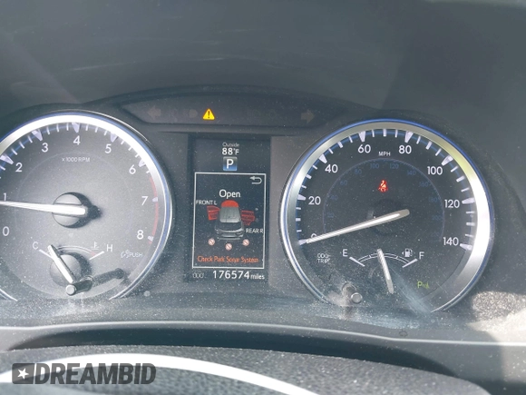 2015 Toyota Highlander Limited with VIN 5TDDKRFH0FS097834, listed as a IAAI auction lot 42401273 with 176,574 mi miles and . Bid and sale history available at DreamBid. Image 7.