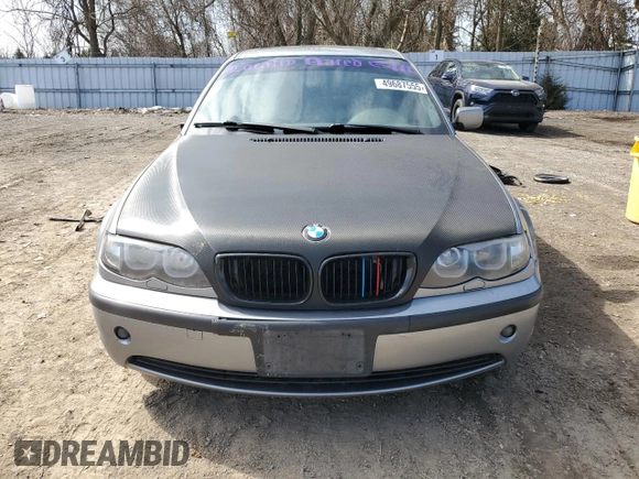 2004 BMW 3 Series 325i with VIN WBAEV334X4KR28705, listed as a Copart auction lot 49687555 with 267,895 mi miles and Clean Title. Bid and sale history available at carsss.com. Image 5.