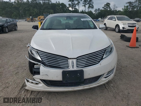 2014 Lincoln MKZ z VIN 3LN6L2GK9ER825882, wystawiony jako Copart lot #53332435 z przebiegiem 114 677 mil mil oraz Szkoda całkowita • Salvage title. Historia ofert i sprzedaży dostępna na DreamBid. Obrazek 5.
