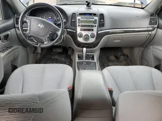 2008 Hyundai Santa Fe GL z VIN 5NMSG13E58H134452, wystawiony jako Copart lot #51625585 z przebiegiem 211 777 mil mil oraz Czysty tytuł • Clean title. Historia ofert i sprzedaży dostępna na DreamBid. Obrazek 8.