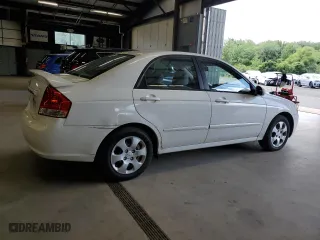2008 Kia Spectra EX with VIN KNAFE121185494050, listed as a Copart auction lot 68599644 with 165,610 mi miles and Clean Title. Bid and sale history available at carsss.com. Image 3.