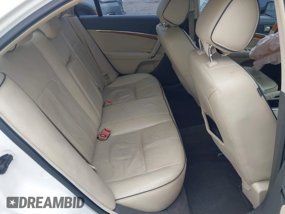 2012 Lincoln MKZ with VIN 3LNHL2GC1CR827429, listed as a IAAI auction lot 41993400 with 92,153 mi miles. Bid and sale history available at carsss.com. Image 8.