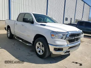 2020 Ram 1500 Big Horn z VIN 1C6SRFBT2LN371989, wystawiony jako Copart lot #50135945 z przebiegiem 75 103 mil mil oraz Szkoda całkowita • Salvage title. Historia ofert i sprzedaży dostępna na DreamBid. Obrazek 13.