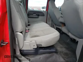 2005 Ford F-450 with VIN 1FDXW47P15EA28273, listed as a Copart auction lot 46141824 with 114,831 mi miles and Salvage title. Bid and sale history available at DreamBid. Image 10.