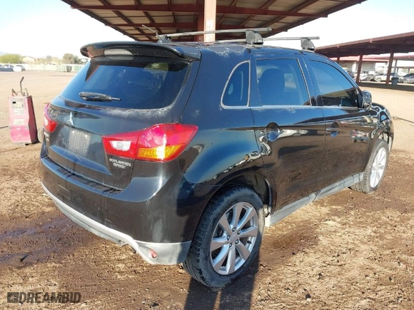 2013 Mitsubishi Outlander Sport SE with VIN 4A4AP4AU8DE004758, listed as a IAAI auction lot 41819216 with 231,048 mi miles. Bid and sale history available at carsss.com. Image 4.