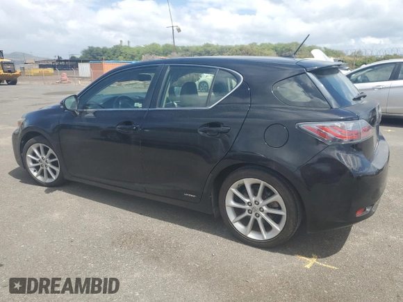 2012 Lexus CT 200h z VIN JTHKD5BHXC2112504, wystawiony jako Copart lot #47883655 z przebiegiem 120 805 mil mil oraz Czysty tytuł • Clean title. Historia ofert i sprzedaży dostępna na DreamBid. Obrazek 2.